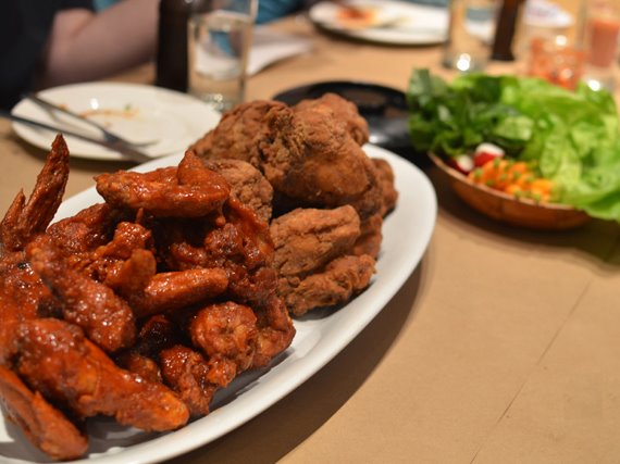 momofuku noodle bar nyc eat fried chicken dinner