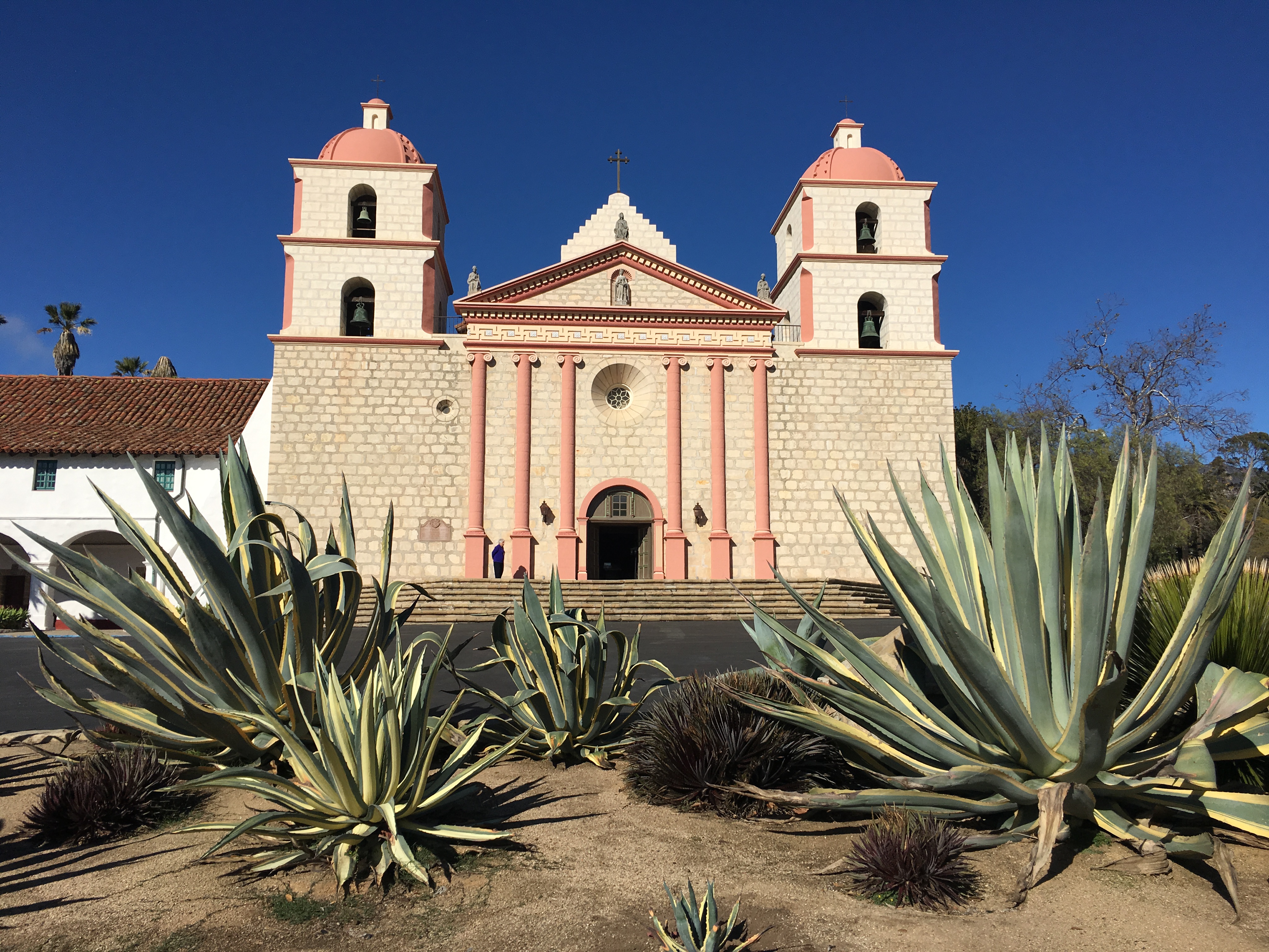 Old Mission Santa Barbara FLYAWAY guide