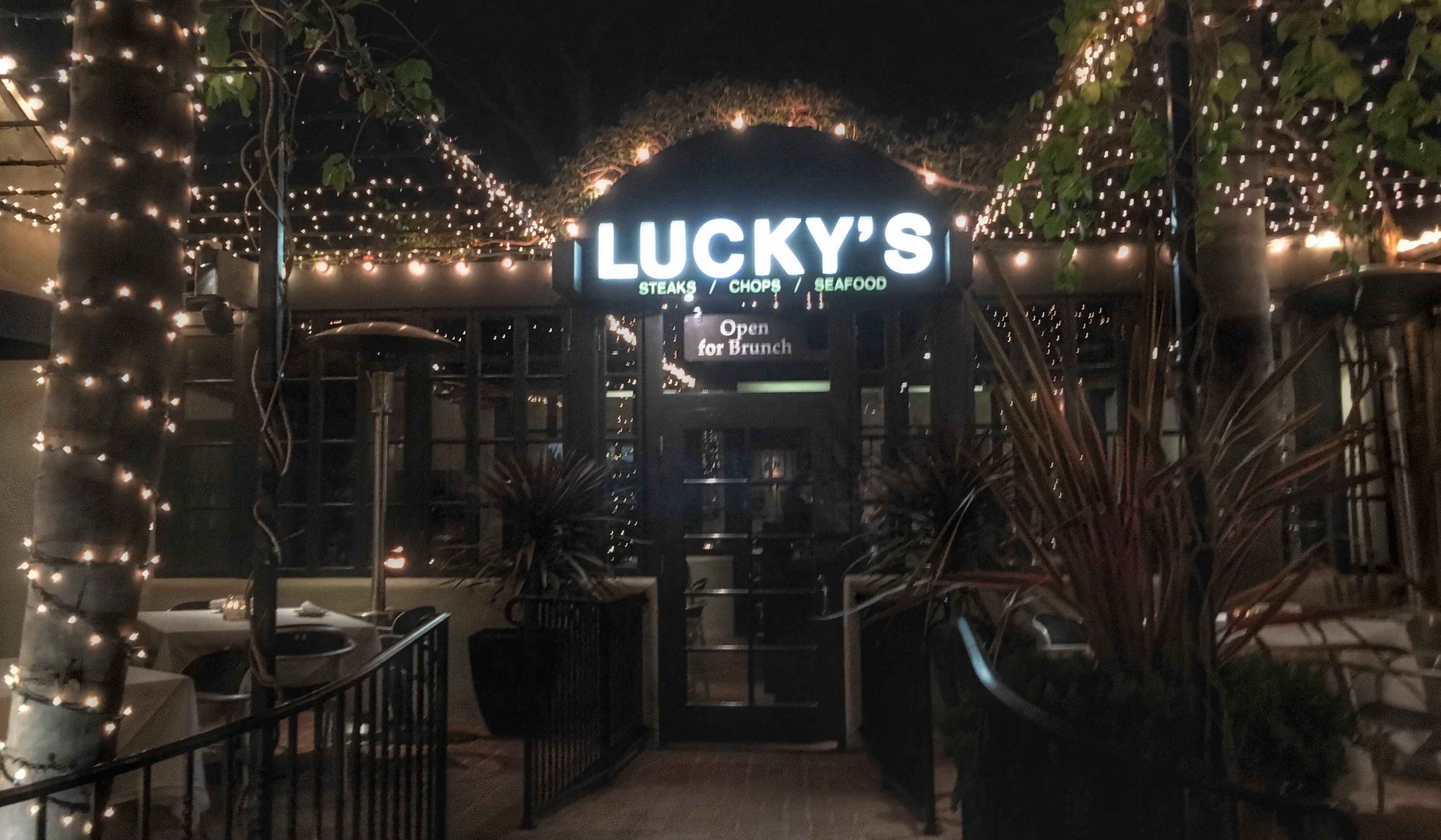 luckys Santa Barbara FLYAWAY guide