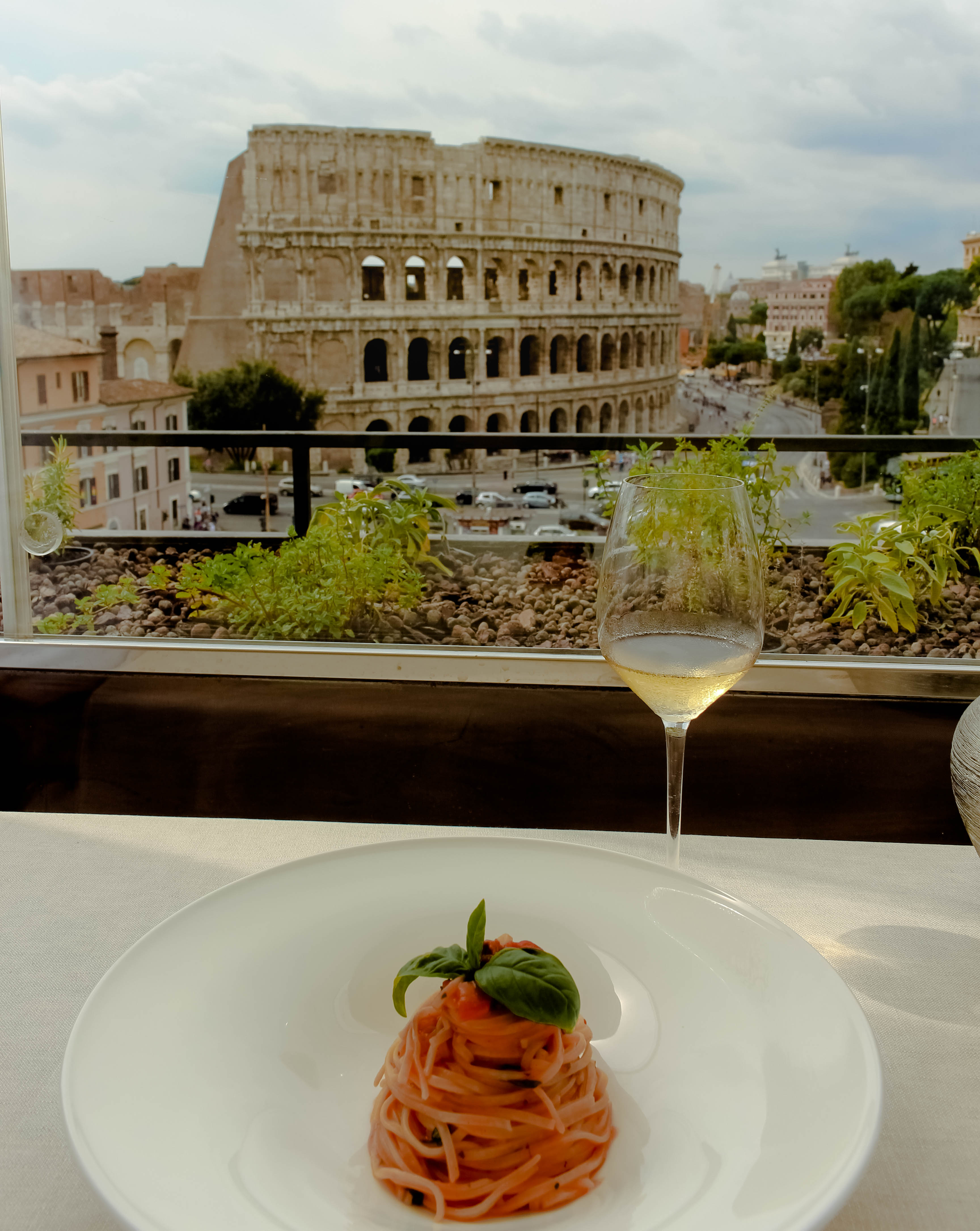 When In Rome...The 5 Places You Must Eat - Compass + Twine