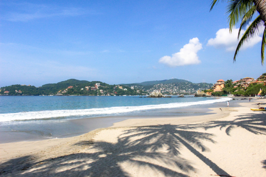 La Ropa Beach Ixtapa Guide