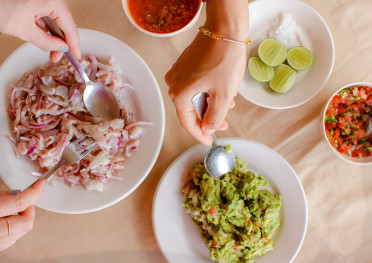 Local tiritas and guacamole