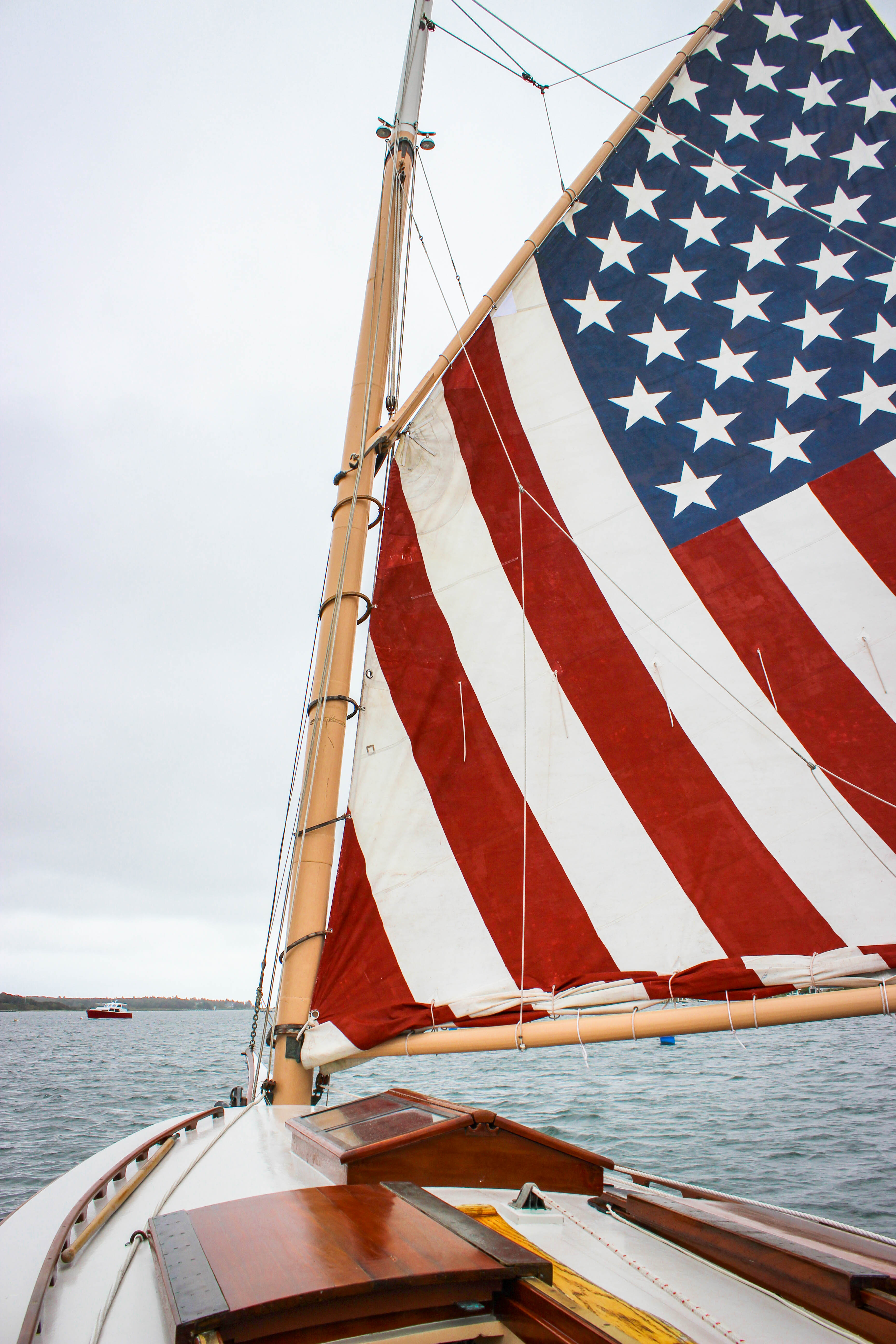 catboat charters captain kurt marthas vineyard mass