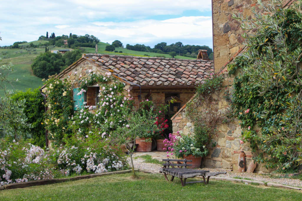 follonico bnb farmhouse tuscany italy hotel-2