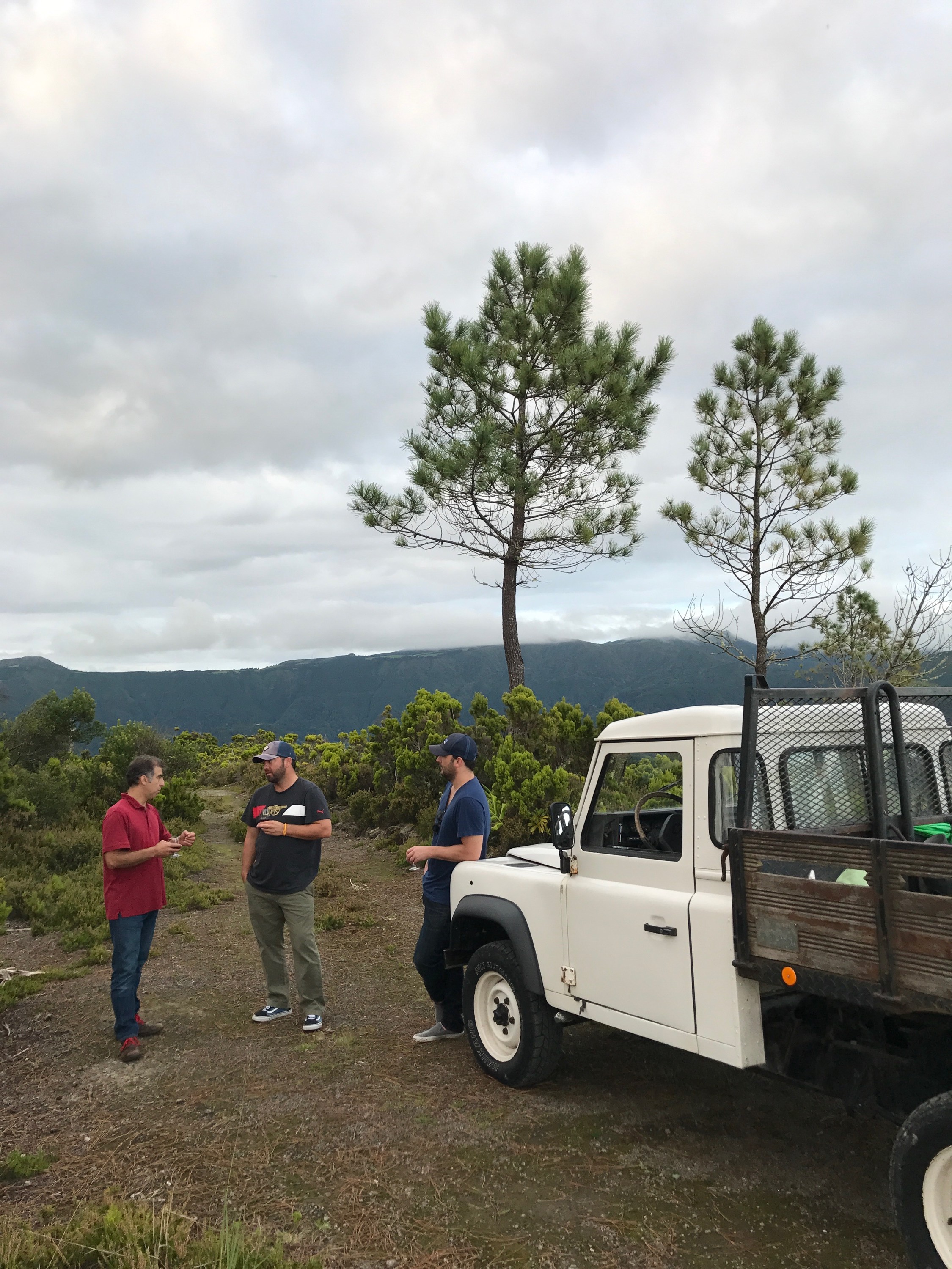 Furnas Lake Villas Land Rover Tour