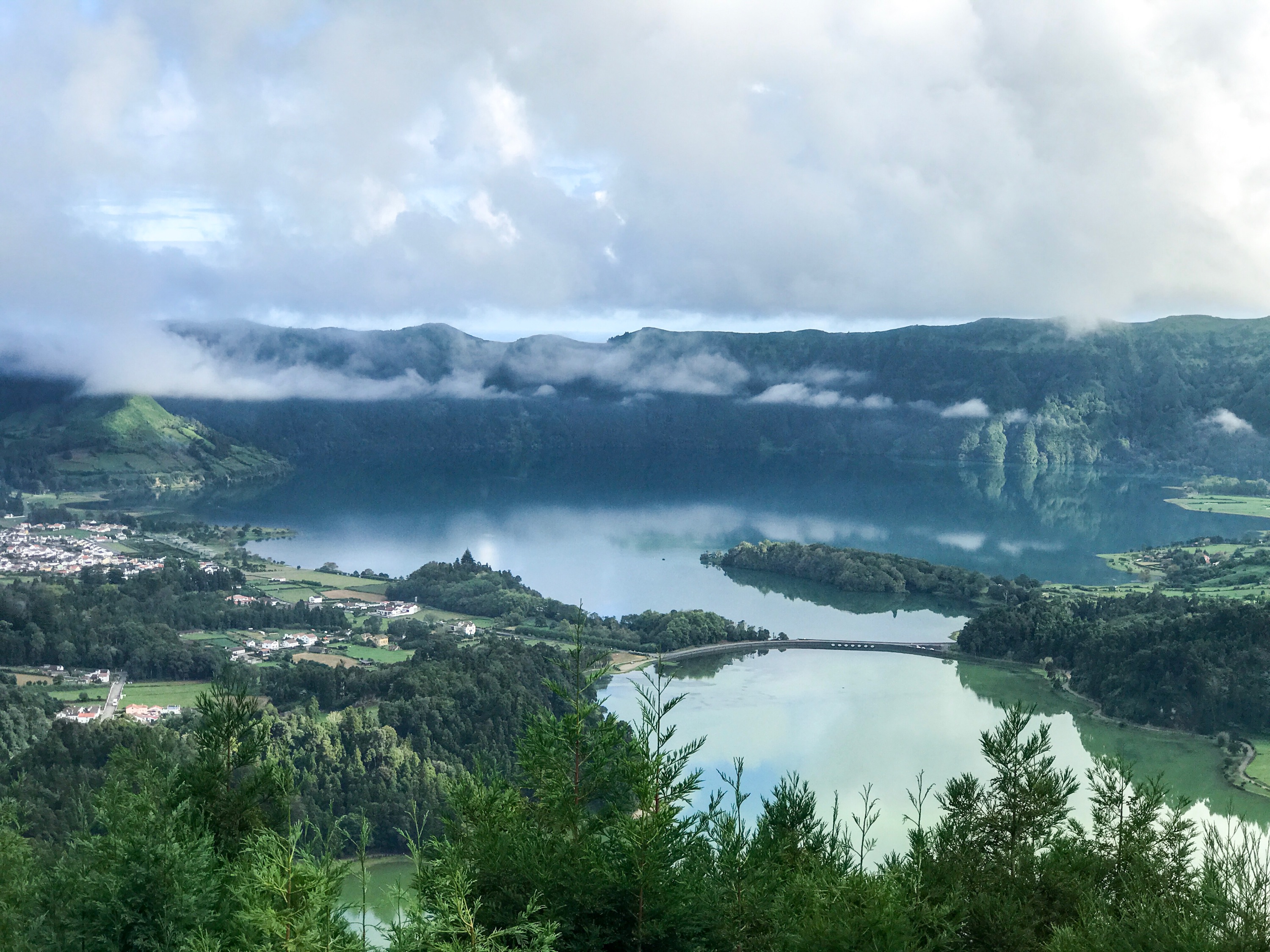 sete cidades blue and green lake azores kayak kayaking