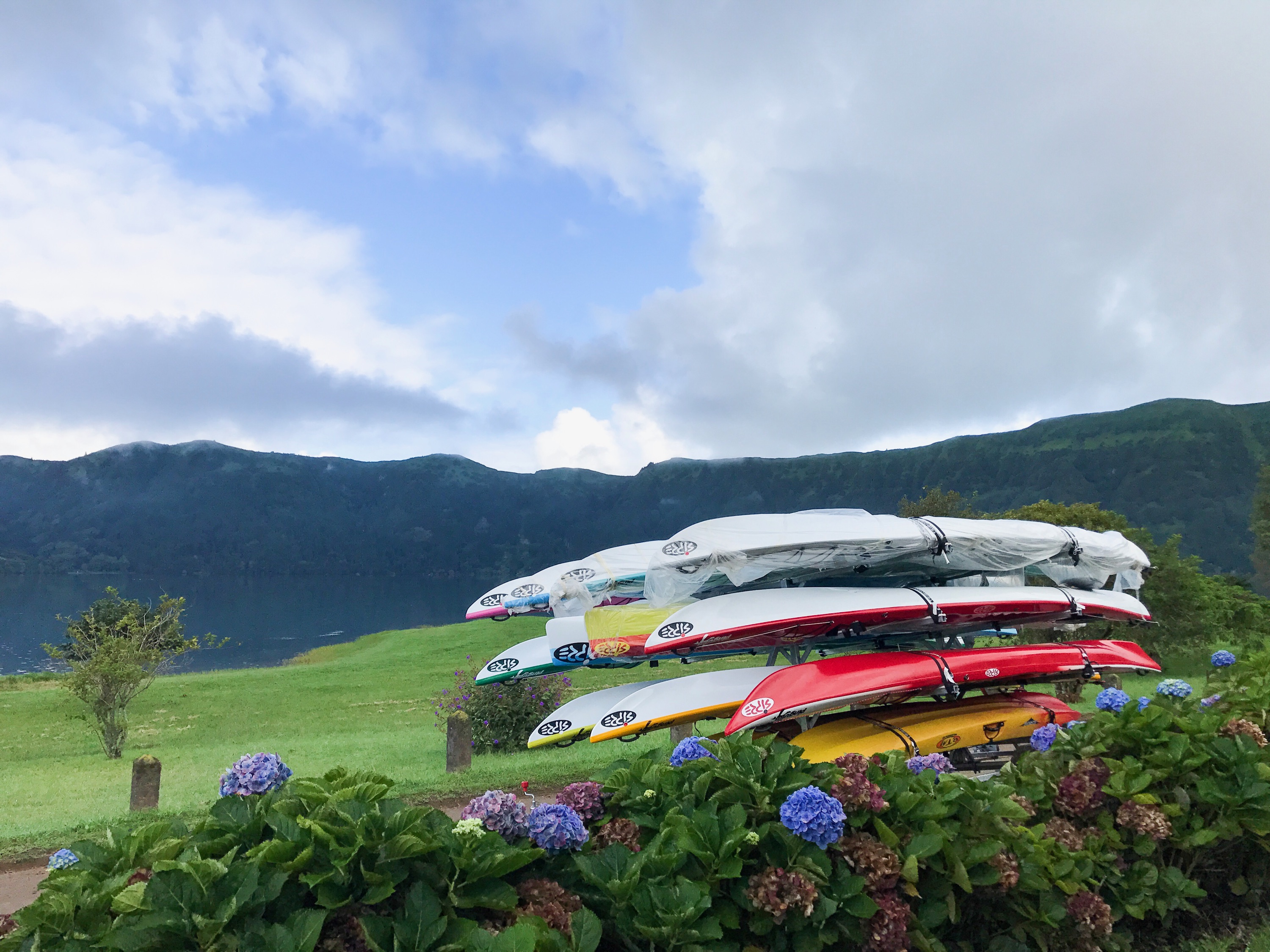 sete cidades blue and green lake azores kayak kayaking