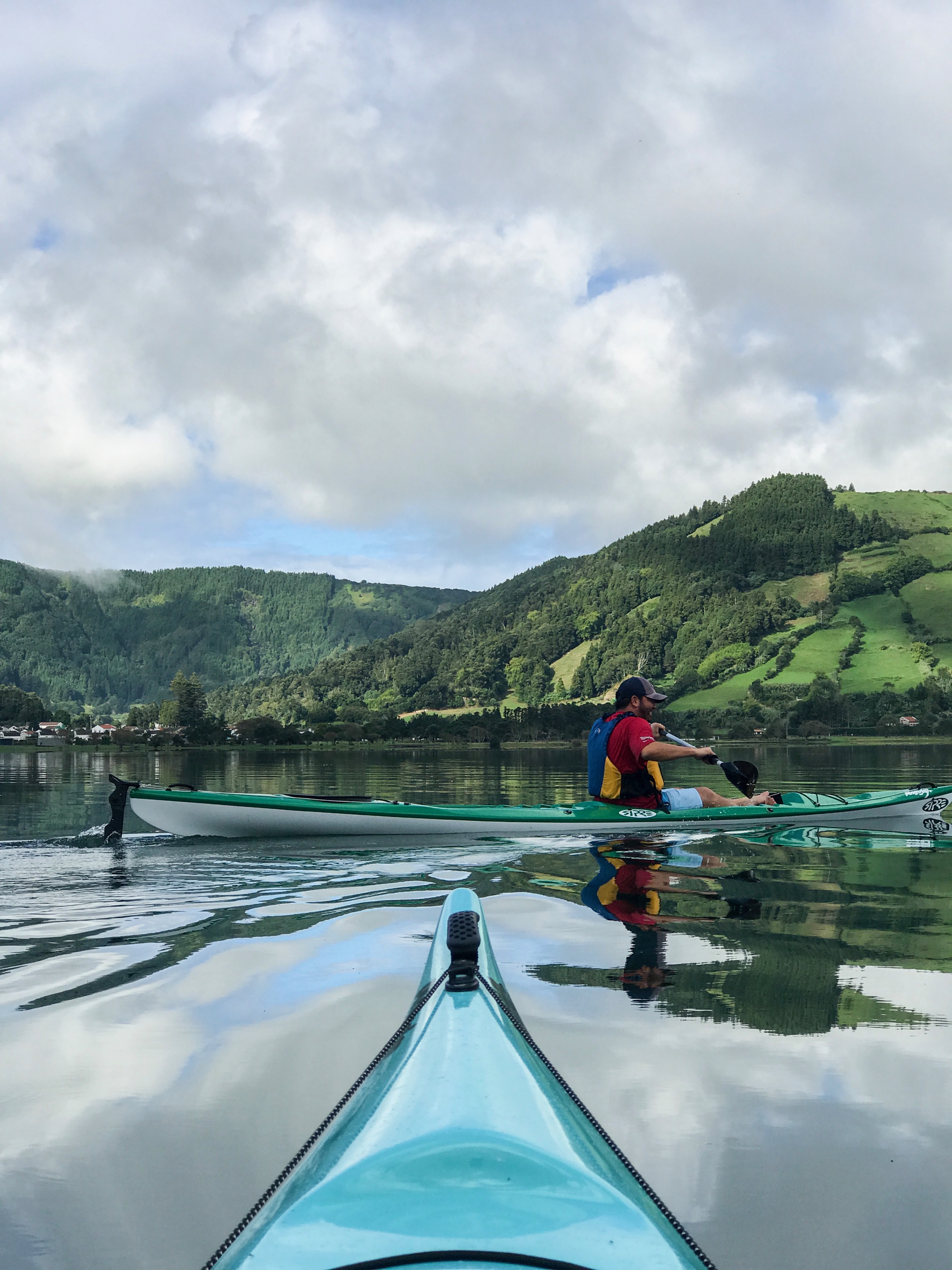 sete cidades blue and green lake azores kayak kayaking.JPG