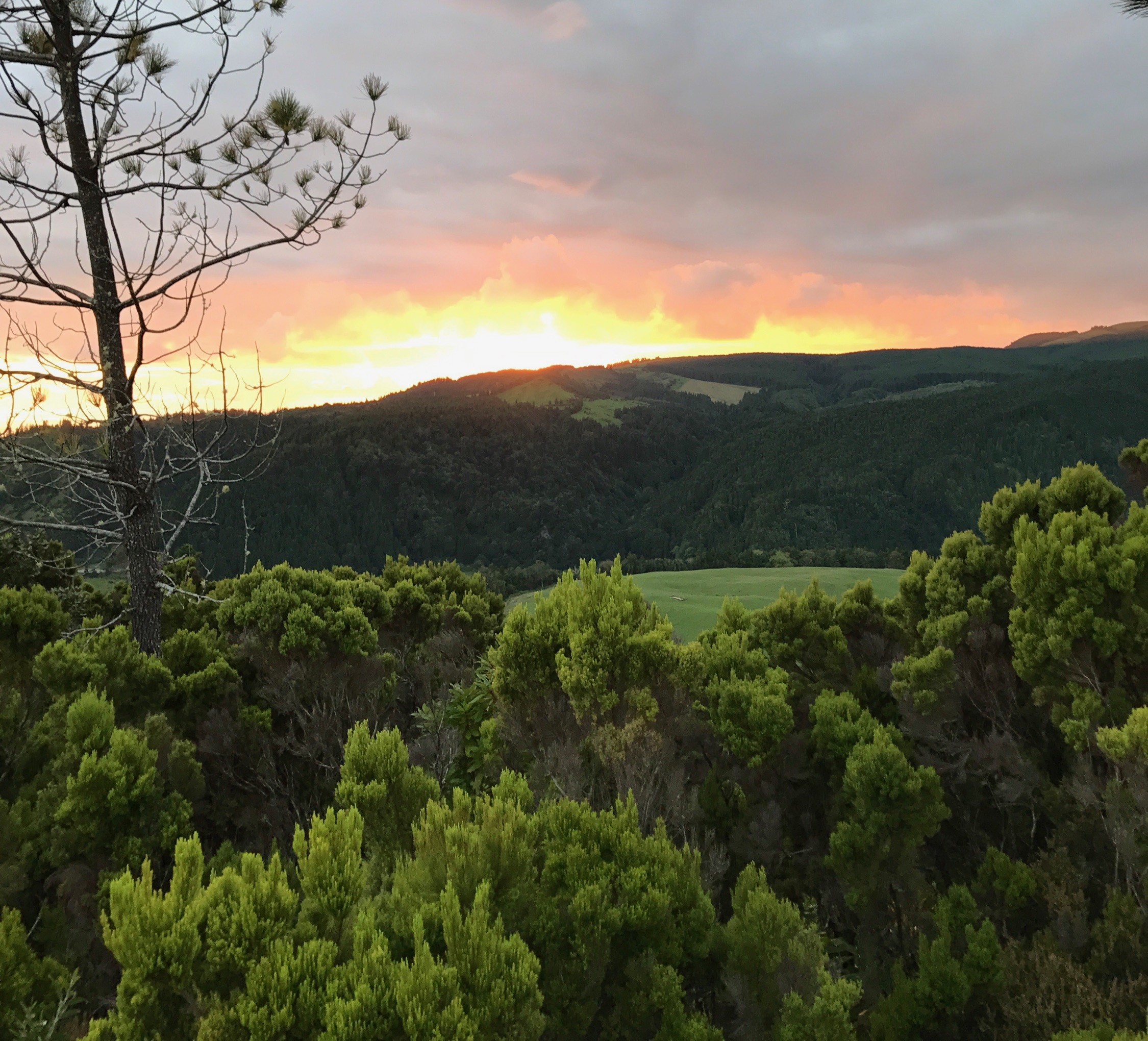 Furnas Lake Villas Land Rover Tour