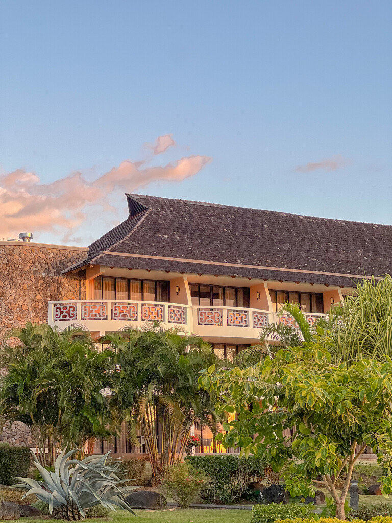 InterContinental Tahiti Resort & Spa, Photo by Compass + Twine