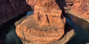 Horseshoe Bend: A Look from Above and Inside the Colossal Arizona Canyon