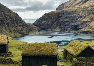Saksun, Faroe Islands | compassandtwine.com