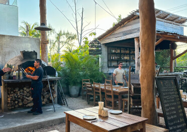 Santos Fuegos _ Best Restaurants _ Isla Holbox Mexico